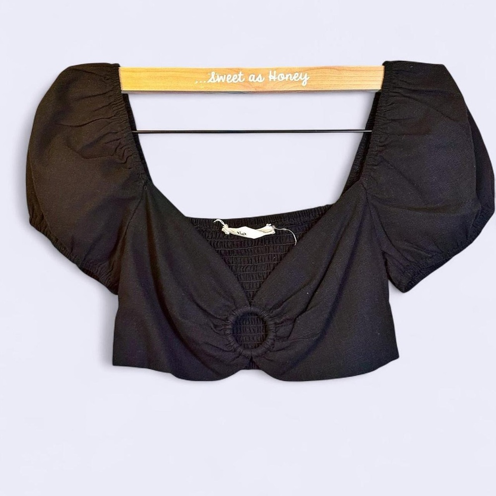 Black Puff Sleeve Top